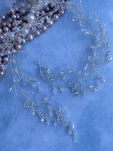 Afbeelding in Gallery-weergave laden, Haarstrengen Haarsieraad met kristal clusters Haarsieraad met kristallen | Bruids haarsieraad | Haar juweel bruids | Haar juwelen trouw | Haar juweel bruiloft | Bruidssieraad | Haaraccessoir bruid
